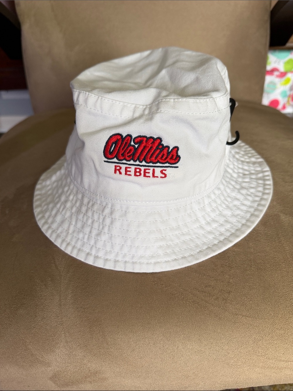 Legacy White Bucket Hat with Old Miss Label (size S/M) NWT